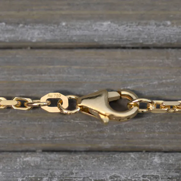 Armband als Ankerkette diamantiert in Gelbgold 750 / 18K, 20 cm lang, 2 mm breit, Gewicht ca. 6 g.