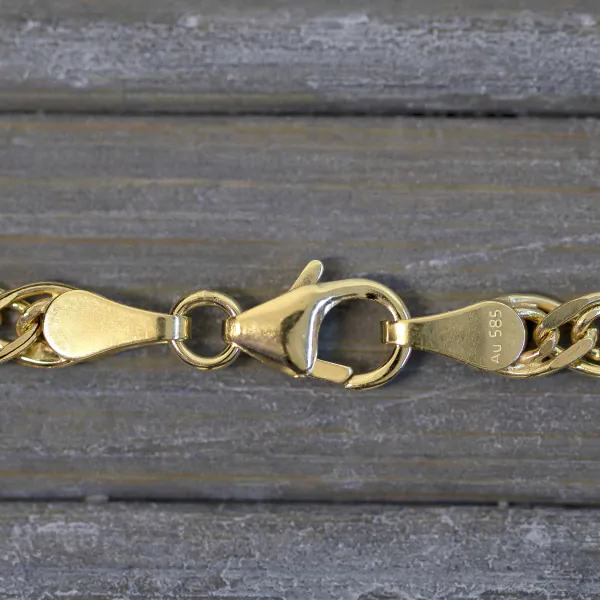 Goldkette als Zwillingspanzerkette in Gelbgold 585 / 14K, 45 cm lang, 3,9 mm Breit, Gewicht ca. 4.5 g.