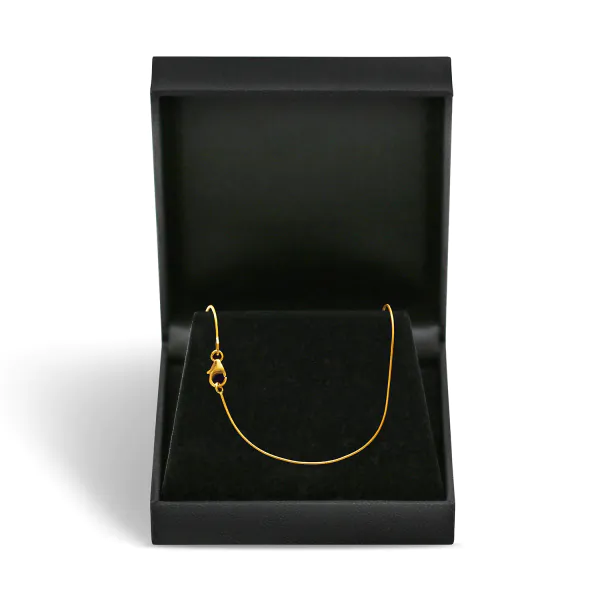 Goldkette als Schlangenkette in Gelbgold 750 / 18K, 40 cm lang, 0,8 mm breit, Gewicht ca. 2.7 g.