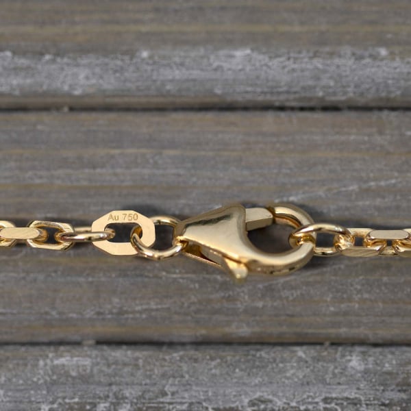 Goldkette als Ankerkette diamantiert in Gelbgold 750 / 18K, 55 cm lang, 2 mm breit, Gewicht ca. 14 g.