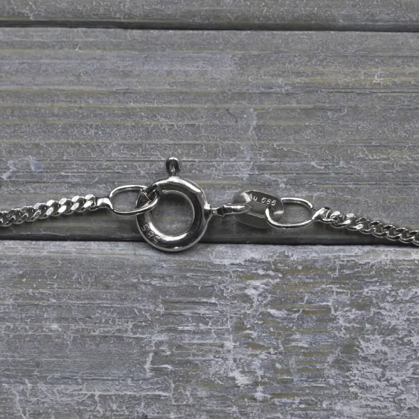 Goldkette als Panzerkette flach in Weißgold 585 / 14K, 75 cm lang, 1,4 mm breit, Gewicht ca. 5.3 g.