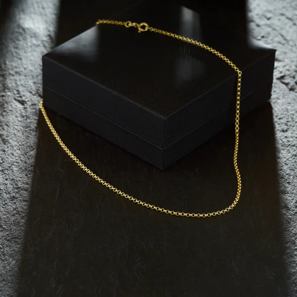 Goldkette als Erbskette in Gelbgold 375 / 9K, 90 cm lang, 2 mm breit, Gewicht ca. 8.4 g.