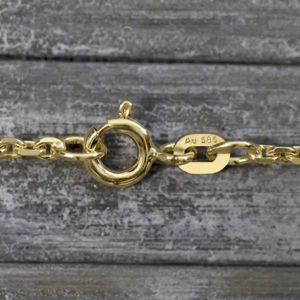 Goldkette als Ankerkette diamantiert in Gelbgold 585 / 14K, 40 cm lang, 1,9 mm breit, Gewicht ca. 5.2 g.