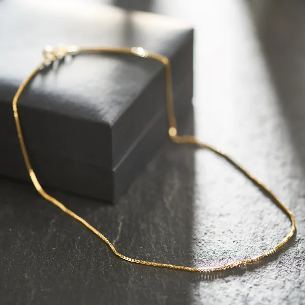 Goldkette als Venezianerkette in Gelbgold 333 / 8 Karat, 60 cm lang, 0.9 mm breit, Gewicht ca. 3.1