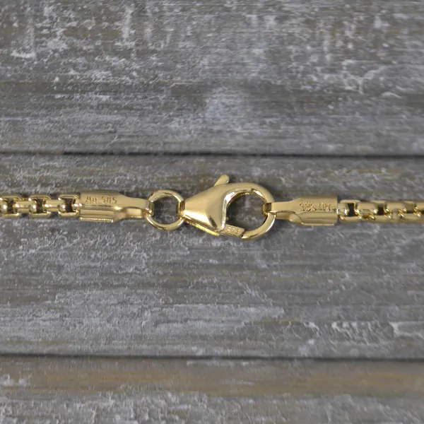 Goldkette als Venezianerkette rund geschlagen in Gelbgold 585 / 14K, 100 cm lang, 2 mm breit, Gewicht ca. 23.3 g.