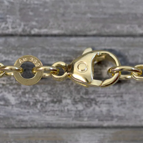 Armband als Königskette in Gelbgold 333 / 8K, 21 cm lang, 3 mm breit, Gewicht ca. 10.8 g.