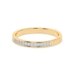 0,11 Karat Diamant Verlobungsring mit 13 Diamanten, Gelbgold 585 / 14K