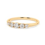 0,42 Karat Diamant Verlobungsring mit 5 Diamanten, Gelbgold 585 / 14K, Weite 54 mm, Gewicht ca. 1.5 g.