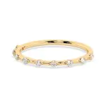 0,18 Karat Diamant Verlobungsring mit 9 Diamanten, Gelbgold 585 / 14K