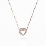 Diamantanhänger in 0,09 Karat, Rotgold 585 / 14 Karat, mit einer 585ger Goldkette, Gewicht ca. 1,7 g.