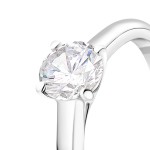 0,50 Karat Diamant Ring mit GIA Zertifikat, Weißgold 750 / 18K, Breite 1,7 mm,Weite 50 mm, Gewicht ca. 3.41 g.