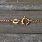 Goldkette als Panzerkette flach in Rotgold 333 / 8K, 50 cm lang, 1,7 mm breit, Gewicht ca. 4.2 g.