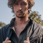 Goldkette als Panzerkette flach in Weißgold 333 / 8K, 45 cm lang, 2,1 mm breit, Gewicht ca. 5.8 g.