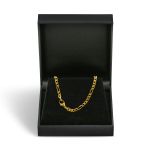 Goldkette als Figarokette diamantiert in Gelbgold 333 / 8K, 45 cm lang, 3,4 mm breit, Gewicht ca. 9.6 g.