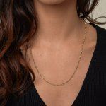 Goldkette als Singapurkette in Gelbgold 375 / 9K, 42 cm lang, 2,4 mm breit, Gewicht ca. 3.5 g.