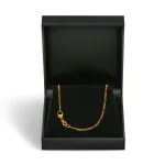Goldkette als Figarokette diamantiert in Gelbgold 375 / 9 Karat, 50 cm lang, 1.5 mm breit, Gewicht ca. 2,6 g.