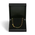 Goldkette als Figarokette diamantiert in Gelbgold 750 / 18 Karat, 65 cm lang, 1.5 mm breit, Gewicht ca. 3.7 g.
