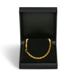 Goldkette als Herringbone Kette in Gelbgold 375 / 9K, 45 cm lang, 3,8 mm breit, Gewicht ca. 3.9 g.