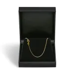 Goldkette als Schlangenkette diamantiert in Gelbgold 333 / 8K, 40 cm lang, 0,9 mm breit, Gewicht ca. 2.9 g.