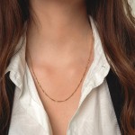 Goldkette als Singapurkette in Gelbgold 375 / 9 Karat, 85 cm lang, 1.8 mm breit, Gewicht ca. 4.5 g.