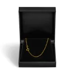 Goldkette als Figarokette diamantiert in Gelbgold 333 / 8K, 42 cm lang, 1,5 mm breit, Gewicht ca. 1.9 g.
