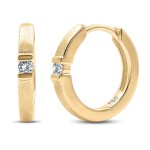 0.06 Karat Diamant Creolen, Gelbgold 750 / 18K, Außendurchmesser 13 mm, Breite 2.3 mm, Gewicht ca. 2.35 g