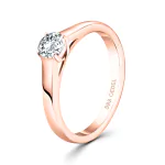 0,40 Karat Diamant Verlobungsring mit GIA Zertifikat, Rotgold 585 / 14K, Breite 1,7 mm,Weite 56 mm, Gewicht ca. 2.6 g.