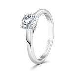 0,70 Karat Diamant Ring mit GIA Zertifikat, Weißgold 585 / 14K, Breite 1,7 mm,Weite 58 mm, Gewicht ca. 2.9 g.