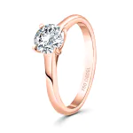 0,90 Karat Diamant Ring mit GIA Zertifikat, Rotgold 750 / 18K, Breite 1,7 mm,Weite 51 mm, Gewicht ca. 3.41 g.