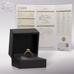 Verlobungsring in 585ger Gelbgold mit Diamant 0,05K bis 1 Karat