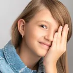 0,06 Karat Diamant Creolen Rotgold in 13 mm