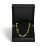 Armband als Kordelkette hohl in Gelbgold 585 / 14K, 20 cm lang, 4.4 mm breit, Gewicht ca. 5.9 g.