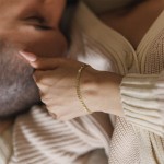 Armband als Zwillingspanzerkette in Gelbgold 375 / 9K, 20 cm lang, 3,9 mm breit, Gewicht ca. 2.1 g.