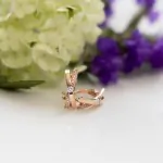 0,12 Karat Diamant Creolen, Rotgold 585 / 14K, Außendurchmesser 13.5 mm, Breite 4.9 mm, Gewicht ca. 2.5 g
