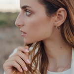 0,12 Karat Diamant Creolen, Gelbgold 585 / 14 Karat, Außendurchmesser 17.5 mm, Breite 1.1 mm, Gewicht ca. 2.1 g.