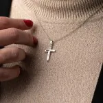 Anhänger Kreuz seidenmatt/diamantiert, Weißgold 333 / 8K, Höhe 21.0 mm, Gewicht ca. 0.67 g