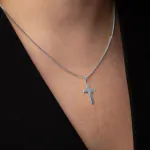 Anhänger Kreuz gesandelt/glanz/diam. Weißgold 18 mm