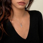 Anhänger Kreuz seidenmatt, Weißgold 585 / 14K, Höhe 21.0 mm, Breite 14.0 mm, Gewicht ca. 0.71 g