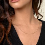 Goldkette als Ankerkette diamantiert in Gelbgold 375 / 9K, 45 cm lang, 1,3 mm breit, Gewicht ca. 2.2 g.