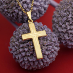 Anhänger Kreuz seidenmatt/diamantiert Gelbgold 21 mm
