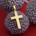 Anhänger Kreuz seidenmatt/diamantiert Gelbgold 21 mm