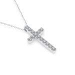 Diamantanhänger in 0,2 Karat, Weißgold 585 / 14 Karat, mit einer 585ger Goldkette in 45 (40+5) cm lang, Gewicht ca. 2,3 g.