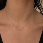 Diamantanhänger in 0,07 Karat, Weißgold 750 / 18 Karat, mit einer 750ger Goldkette in 42 cm lang, Gewicht ca. 0,98 g.