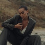 Diamantanhänger in 0,32 Karat mit GIA Zertifikat, Weißgold 750 / 18 Karat, mit einer 750ger Goldkette in 42 cm lang, Gewicht ca. 1,57 g.