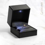 0,20 Karat Diamant Verlobungsring, Gelbgold 585 / 14K, Breite 2,3 mm, Weite 54 mm, Gewicht ca. 2.5 g.