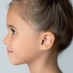 0,07 Karat Diamant Creolen, Gelbgold 750 / 18K, Außendurchmesser 10.3 mm, Breite 1.3 mm, Gewicht ca. 1.0 g