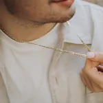 Goldkette als Fantasiekette hohl in Gelbgold 333 / 8K, 40 cm lang, 5,2 mm breit, Gewicht ca. 8.2 g.