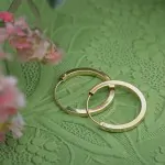 Goldene Creolen, Gelbgold in 1.5 mm eckig