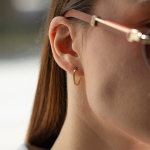 Goldene Creolen, Gelbgold in 1.5 mm eckig