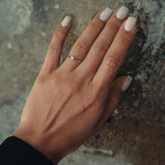 0,05 Karat Diamant Verlobungsring, Weißgold 750 / 18K, Weite 56 mm, Gewicht ca. 1.48 g.